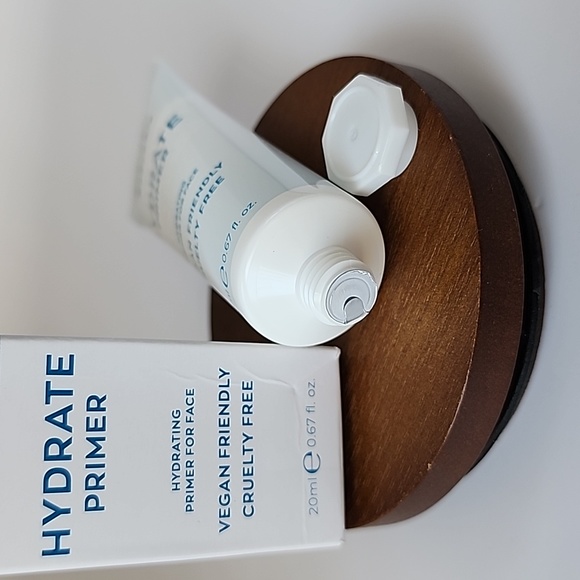 Jecca Blac. Hydrate Primer - Picture 9 of 9